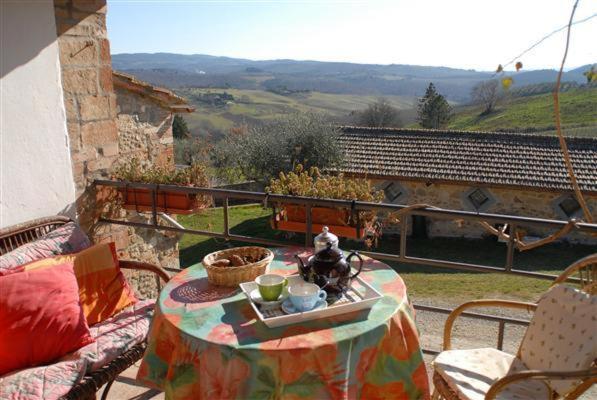 فيلا Due Piani Barberino di Val dʼElsa الغرفة الصورة