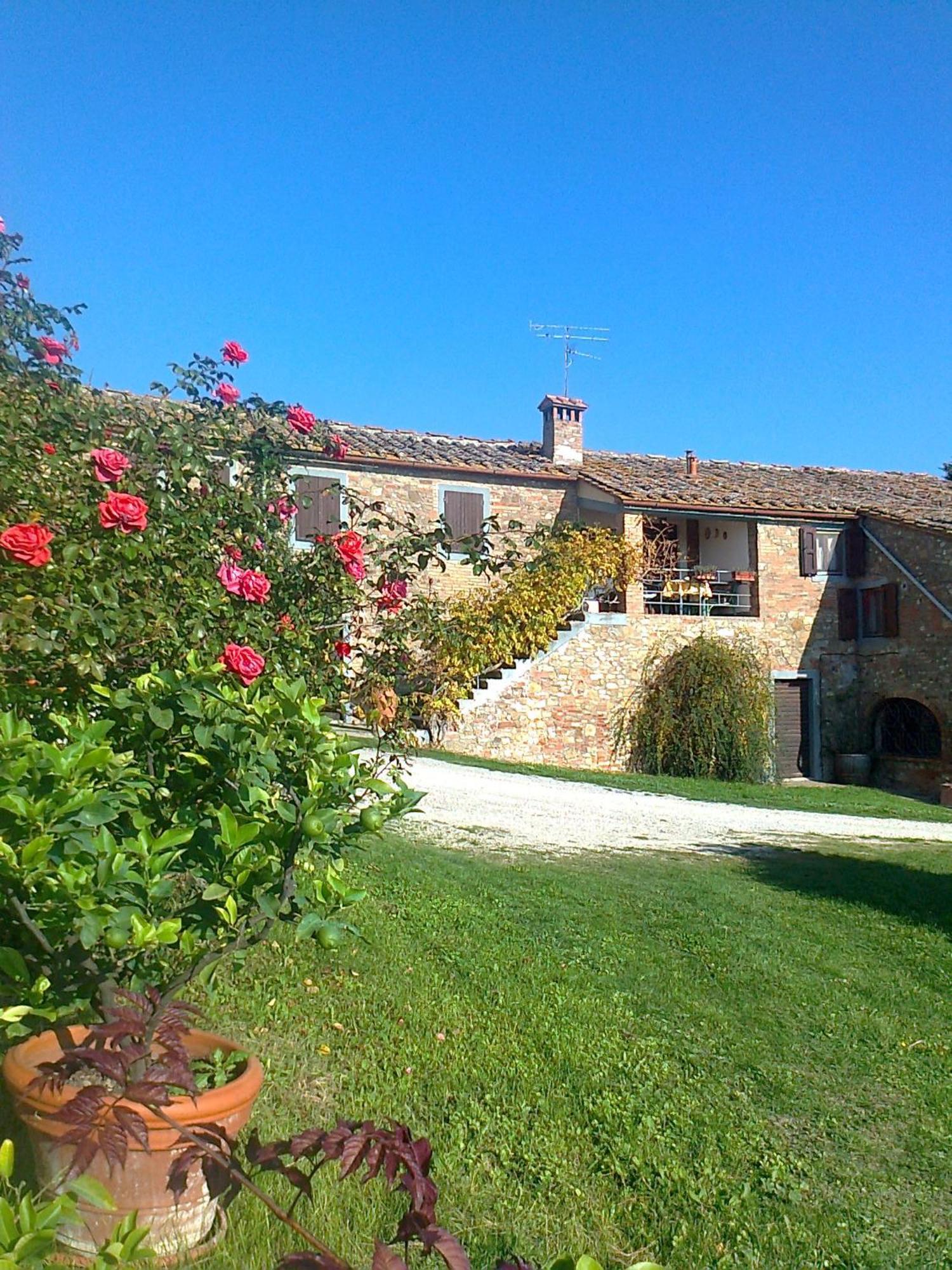 فيلا Due Piani Barberino di Val dʼElsa الغرفة الصورة